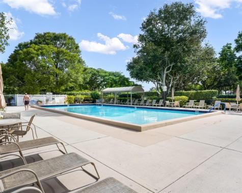 3510 Oaks Way Pompano Beach FL 33069