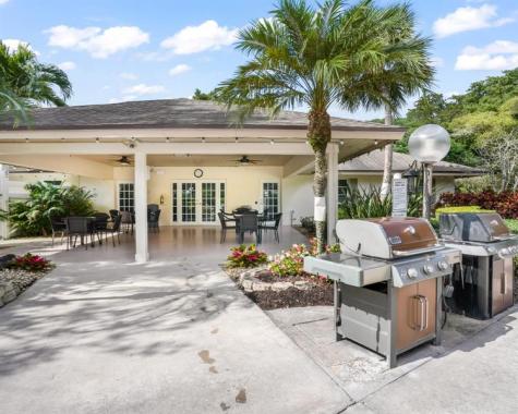 3510 Oaks Way Pompano Beach FL 33069