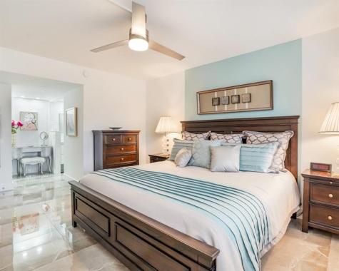 3510 Oaks Way Pompano Beach FL 33069