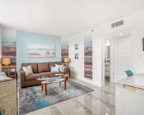 3510 Oaks Way Pompano Beach FL 33069