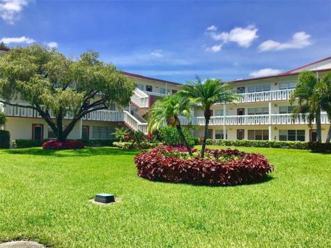 135 Fanshaw D Boca Raton FL 33434