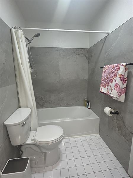 1363 NW 94th Way Coral Springs FL 33071