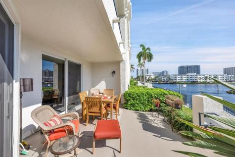 2880 NE 14th Street Causeway Pompano Beach FL 33062