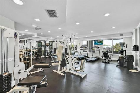 2880 NE 14th Street Causeway Pompano Beach FL 33062