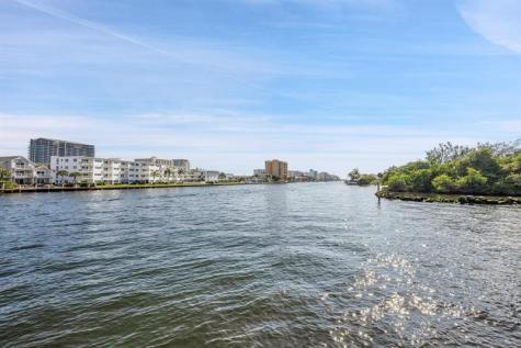 2880 NE 14th Street Causeway Pompano Beach FL 33062