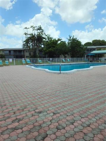 7500 NW 5th Place Margate FL 33063