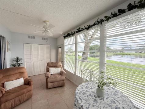 1113 Cambridge Deerfield Beach FL 33442