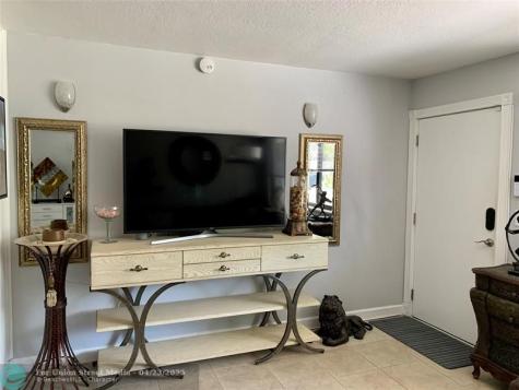 1901 N Andrews Avenue Wilton Manors FL 33311