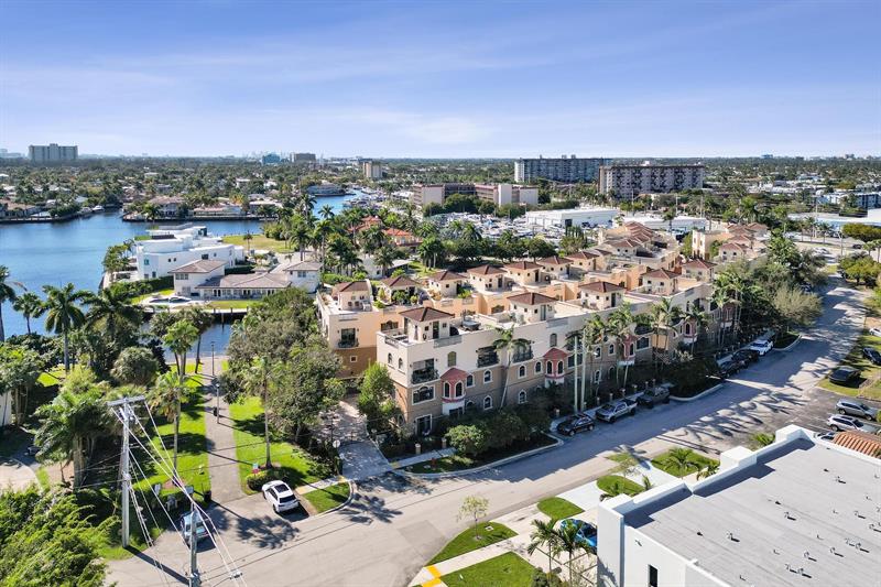 2260 SE 7 Street Pompano Beach FL 33062