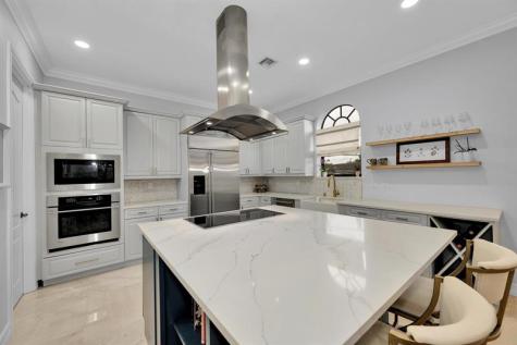 2260 SE 7 Street Pompano Beach FL 33062