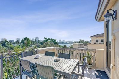 2260 SE 7 Street Pompano Beach FL 33062