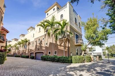 2260 SE 7 Street Pompano Beach FL 33062