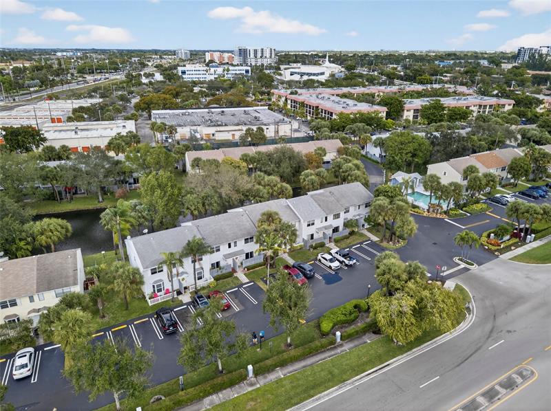 127 SW 3rd Street Pompano Beach FL 33060