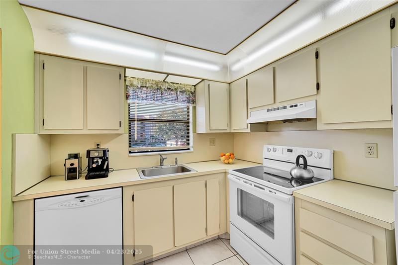 10123 Sunrise Lakes Boulevard Sunrise FL 33322