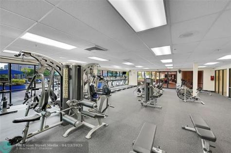 10123 Sunrise Lakes Boulevard Sunrise FL 33322