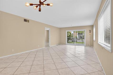 3050 NE 16th Avenue Oakland Park FL 33334