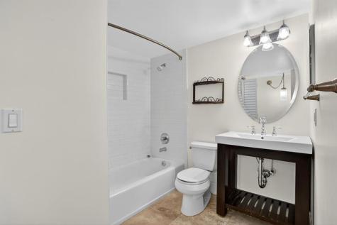 3050 NE 16th Avenue Oakland Park FL 33334