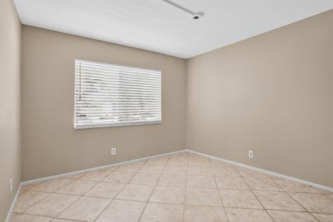 3050 NE 16th Avenue Oakland Park FL 33334
