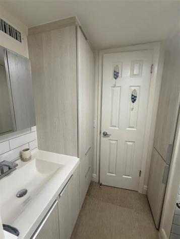 2791 N Pine Island Road Sunrise FL 33322