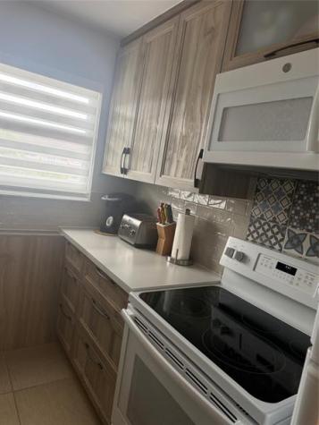 2791 N Pine Island Road Sunrise FL 33322