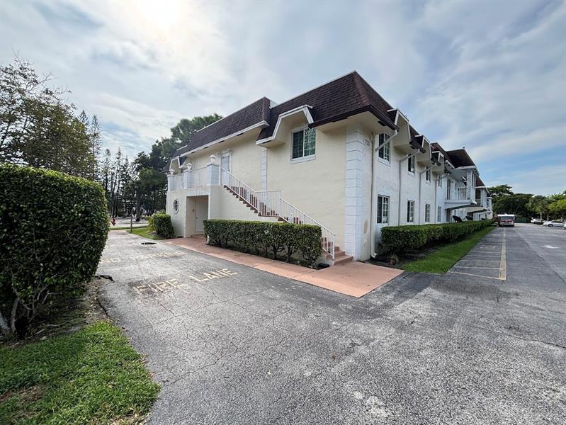 700 SE 2nd Avenue Deerfield Beach FL 33441