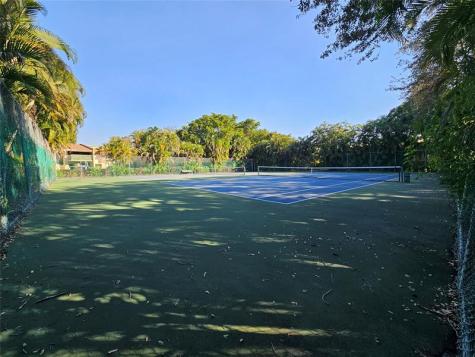761 E Coco Plum Circle Plantation FL 33324