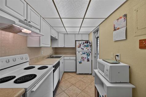 400 SE 10th Street Deerfield Beach FL 33441