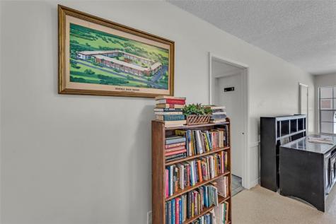 400 SE 10th Street Deerfield Beach FL 33441