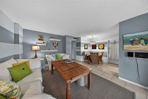 400 SE 10th Street Deerfield Beach FL 33441