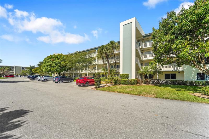 2501 Antigua Terrace Coconut Creek FL 33066
