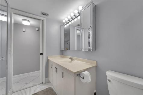 2501 Antigua Terrace Coconut Creek FL 33066