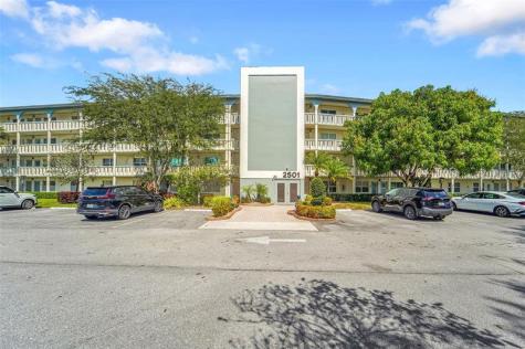 2501 Antigua Terrace Coconut Creek FL 33066