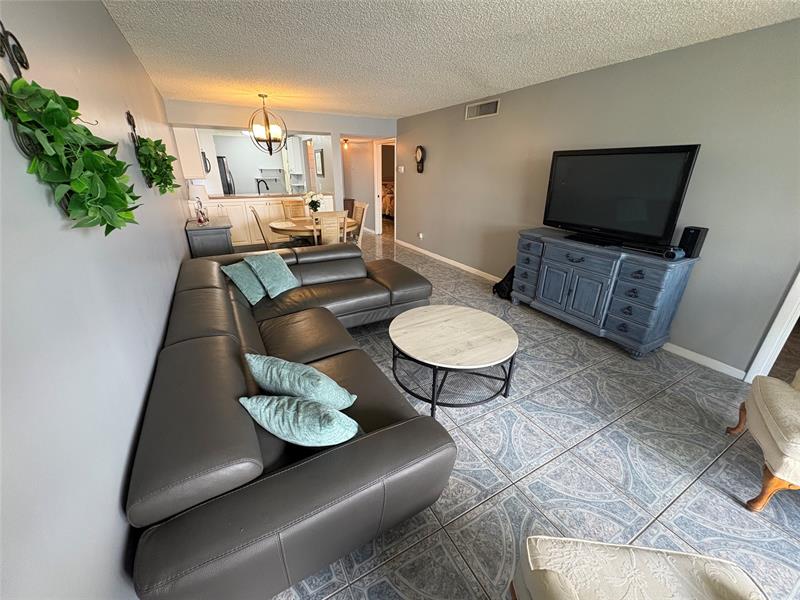 6207 Coral Lake Drive Pompano Beach FL 33063