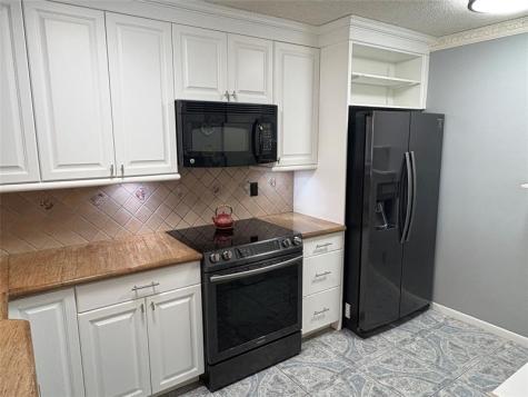 6207 Coral Lake Drive Pompano Beach FL 33063