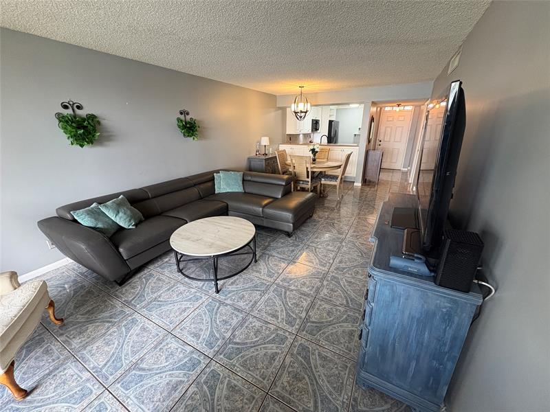 6207 Coral Lake Drive Pompano Beach FL 33063