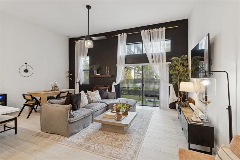 4373 NW 9th Street Plantation FL 33317