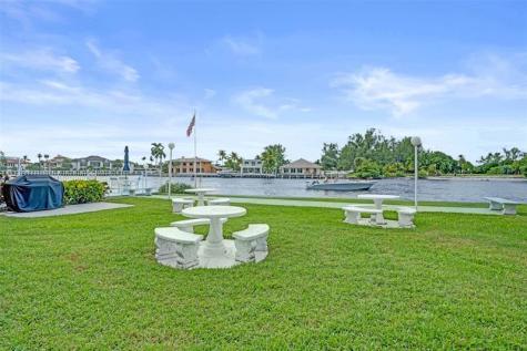 1001 N Riverside Drive Pompano Beach FL 33062