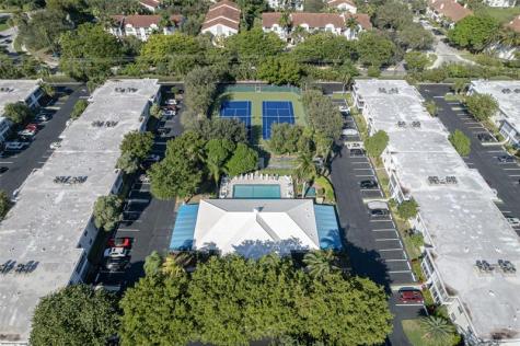 6317 Bay Club Drive Fort Lauderdale FL 33308