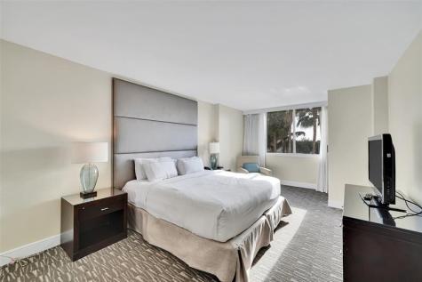 2670 E Sunrise Boulevard Fort Lauderdale FL 33304