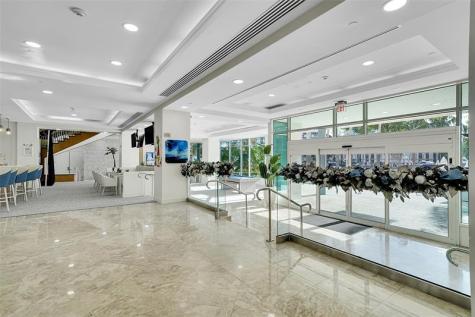 2670 E Sunrise Boulevard Fort Lauderdale FL 33304