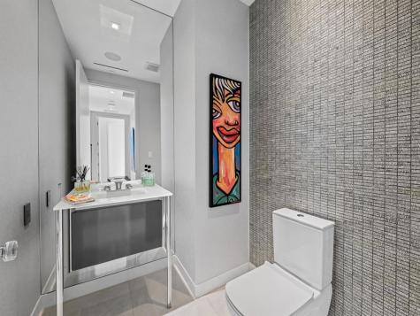 21 Isle Of Venice Drive Fort Lauderdale FL 33301