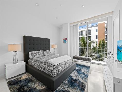 21 Isle Of Venice Drive Fort Lauderdale FL 33301