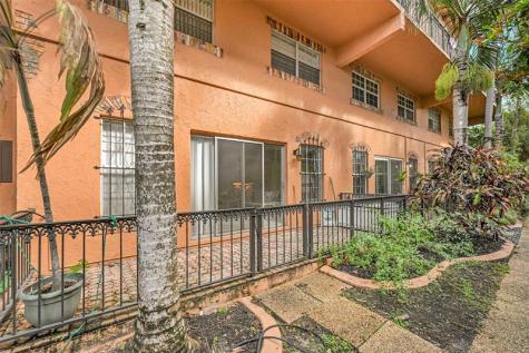 620 Tennis Club Drive Fort Lauderdale FL 33311