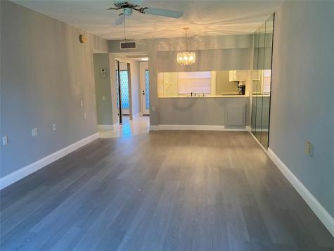 2602 Nassau Bend Coconut Creek FL 33066