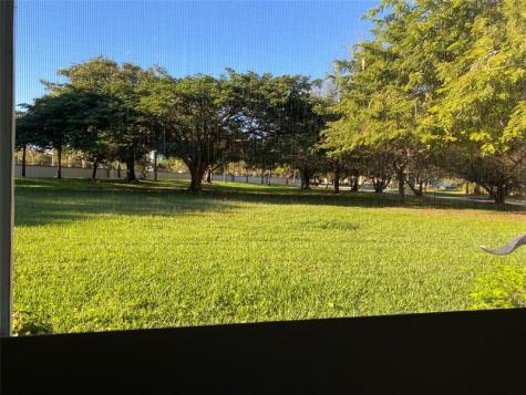 2602 Nassau Bend Coconut Creek FL 33066