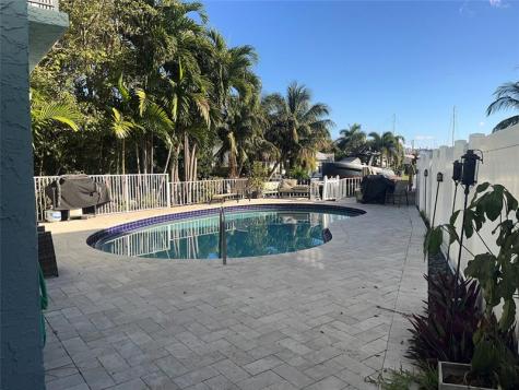 2708 NE 14th Street Causeway Pompano Beach FL 33062