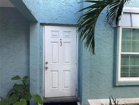 2708 NE 14th Street Causeway Pompano Beach FL 33062