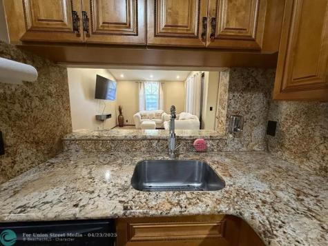 5414 Venetia Court Boynton Beach FL 33437