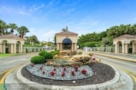 5414 Venetia Court Boynton Beach FL 33437