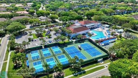 5414 Venetia Court Boynton Beach FL 33437